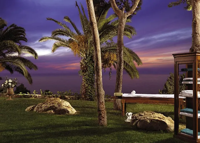 Out Of The Blue Resort & Spa Agia Pelagia